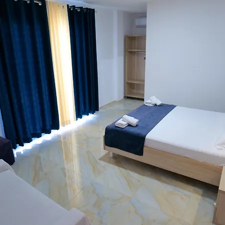 Hotel Vathi 3*