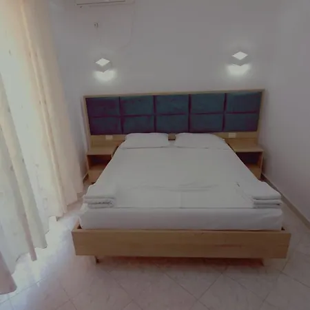 Vathi Hotel Ksamil