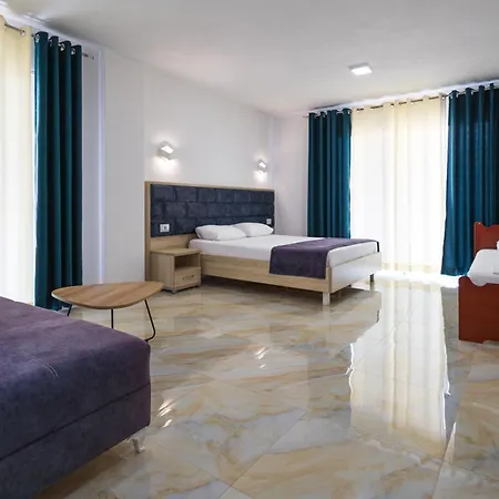 Hotel Vathi